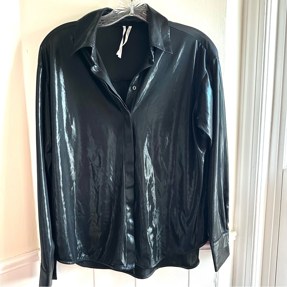 By Anthropologie Black Liquid Shine Wet Look Button Down Shirt Women’s Top XS
